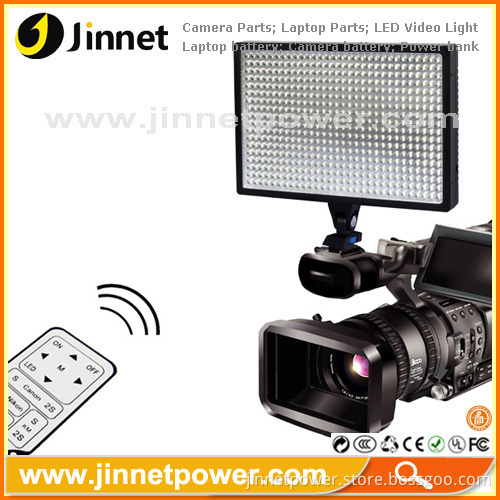 2013 Newest Product Led Video Light Shooting Camera Light Portable Outdoor Light Led-540a With 540pcs Leds